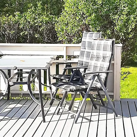 Holiday home 8 Person In Sortland-by Traum