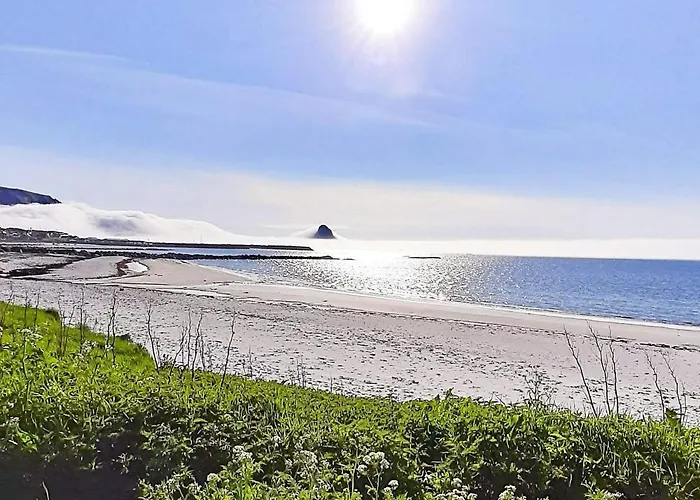 8 Person In Sortland-by Traum * Sortland